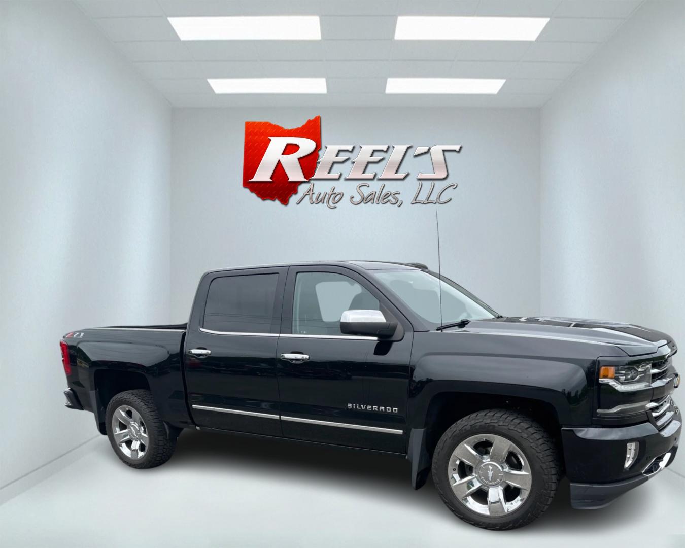 2018 Black /Black Chevrolet Silverado 1500 LTZ Z71 Crew Cab 4WD (3GCUKSEC4JG) with an 5.3L V8 OHV 16V engine, 8-Speed Automatic transmission, located at 547 E. Main St., Orwell, OH, 44076, (440) 437-5893, 41.535435, -80.847855 - This 2018 Chevrolet Silverado 1500 LTZ Z71 Crew Cab is a well-appointed and highly capable full-size pickup. It's powered by a 5.3L Vortec V8 engine paired with an 8-speed automatic transmission and 3.42 gearing, enabling an impressive 9,300-pound towing capacity. The Z71 off-road package includes f - Photo#4